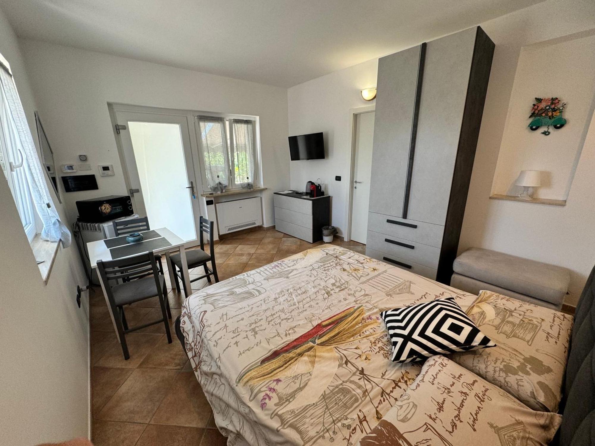 L'11 Affittacamere Borghetto Santo Spirito Eksteriør billede